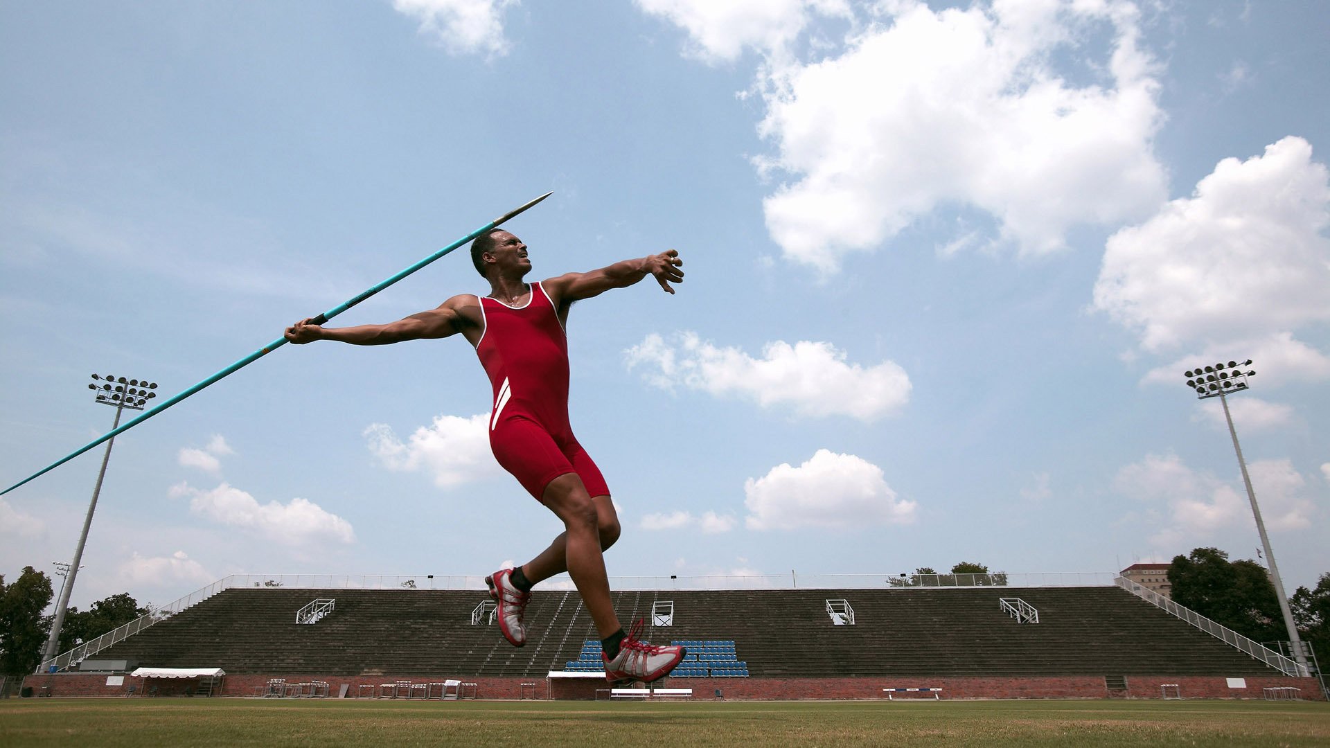 未来总冠军预测:哪些球队具备巨大潜力?,未来球王会是谁